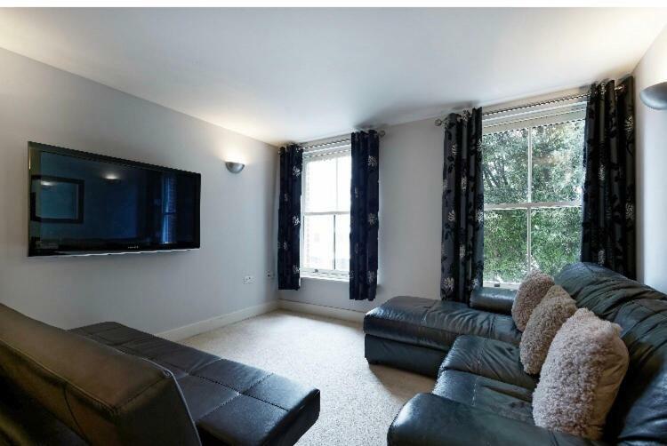 Copperfield Apartment Canterbury Eksteriør bilde